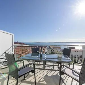 Emil Apartament